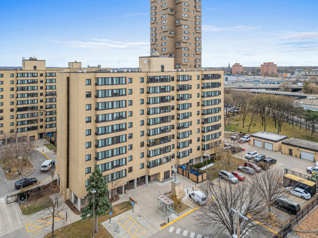 Cedar High Apartments