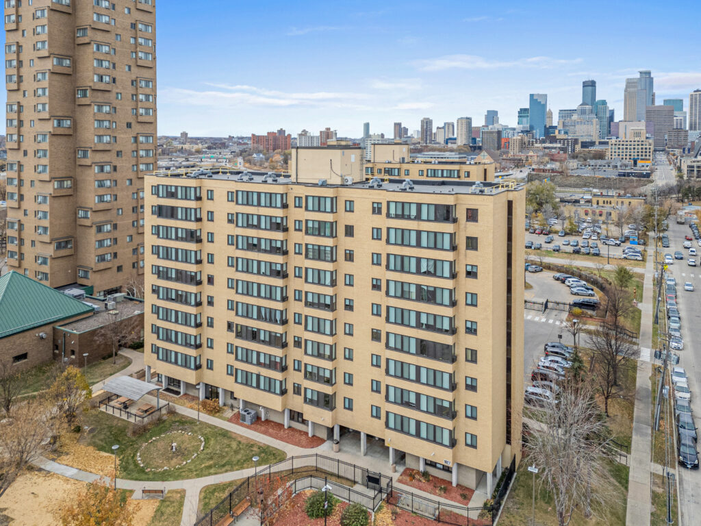 Cedar High Apartments