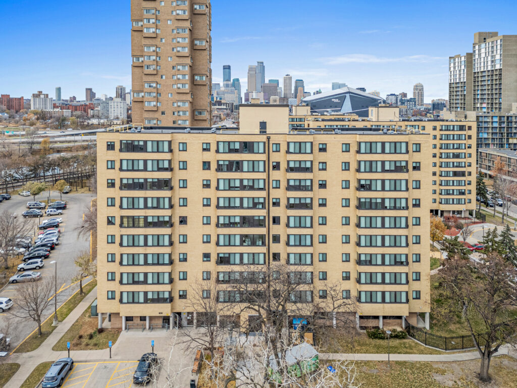 Cedar High Apartments