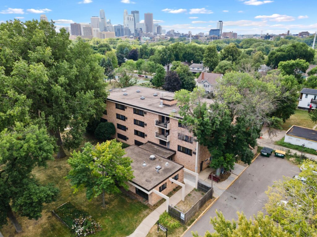 Dickman Park Apartments