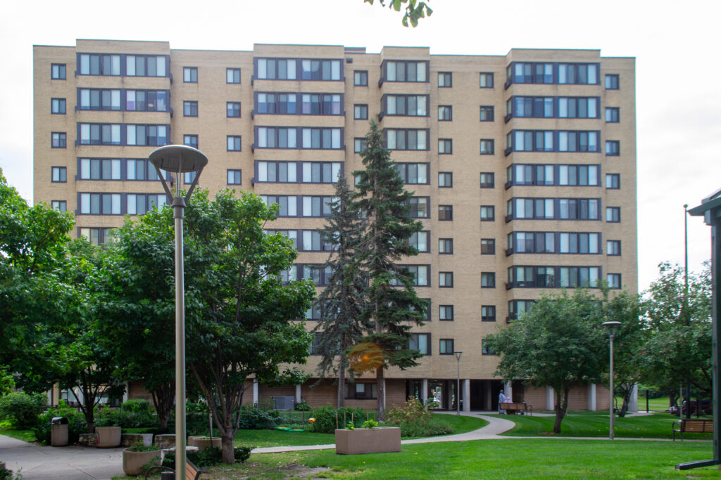 Cedar High Apartments
