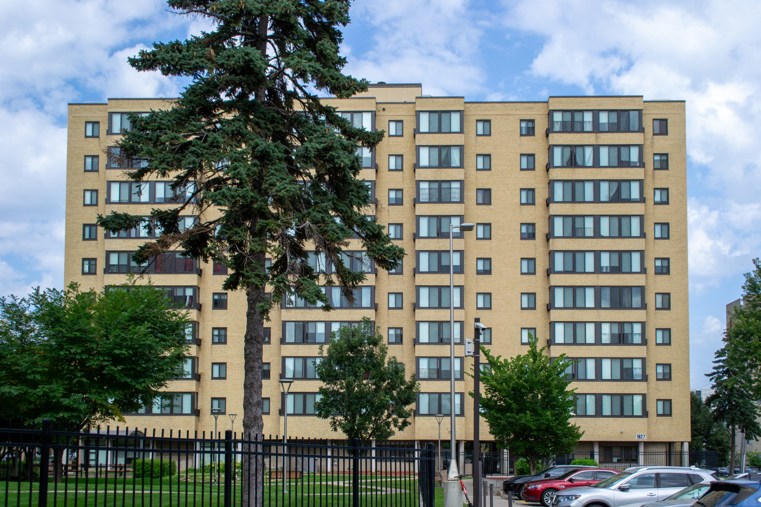 Cedar High Apartments