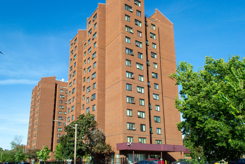 Fifth Avenue Highrise