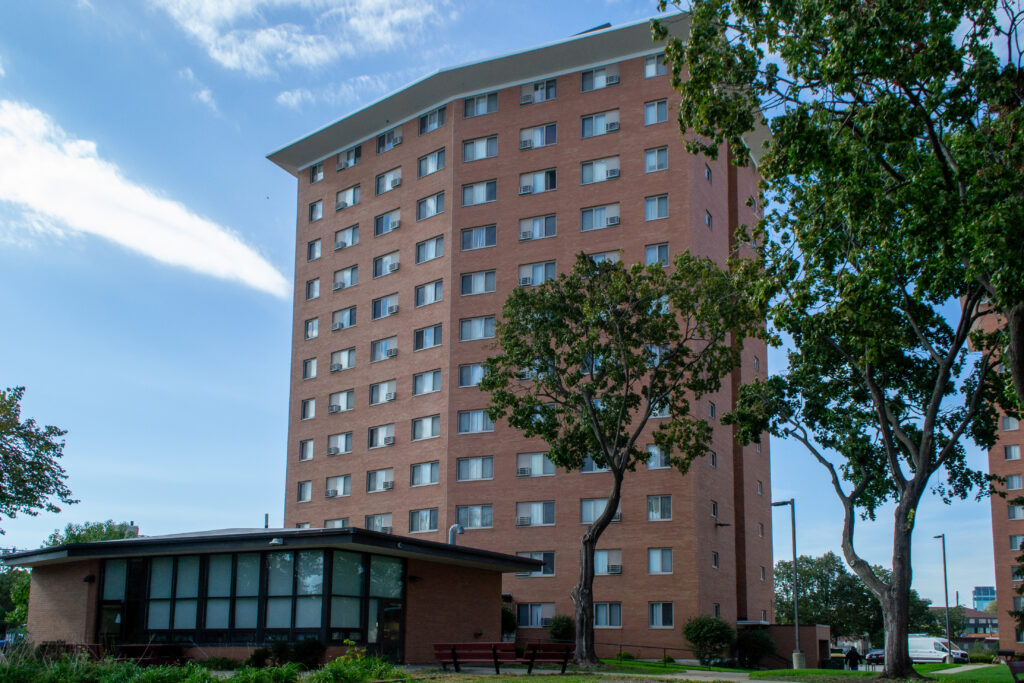 Hiawatha Towers Apartments
