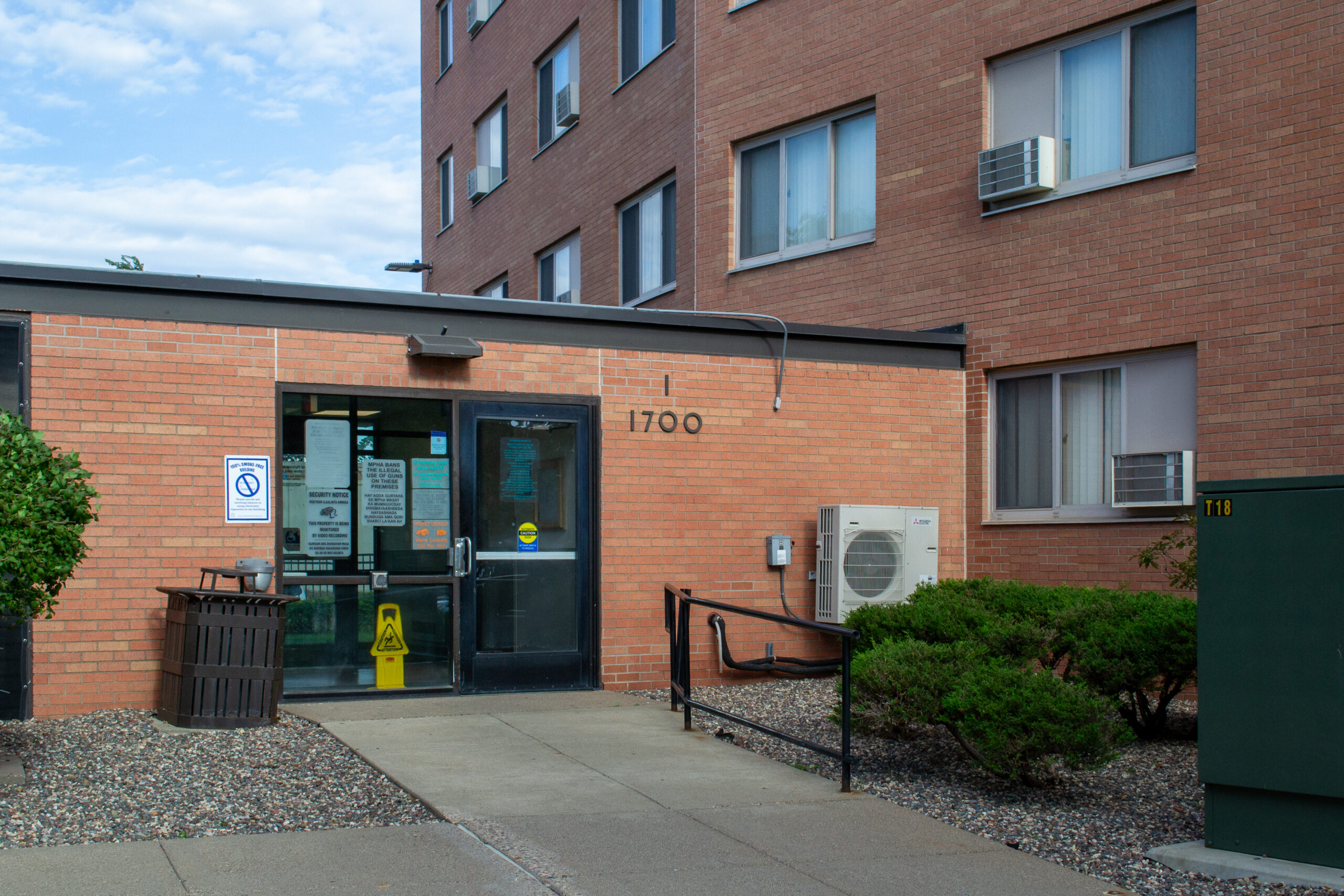 Hiawatha Towers Apartments